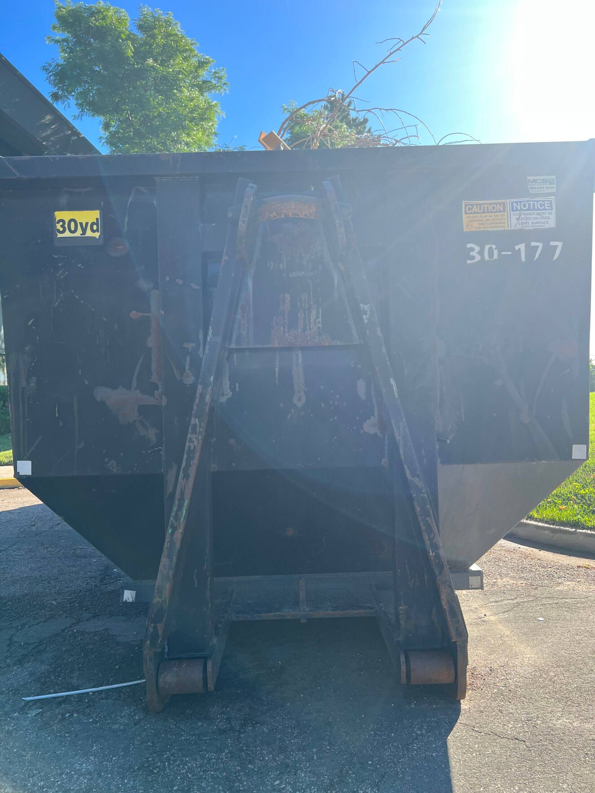 Photo of a dumpster rental in Tampa, FL