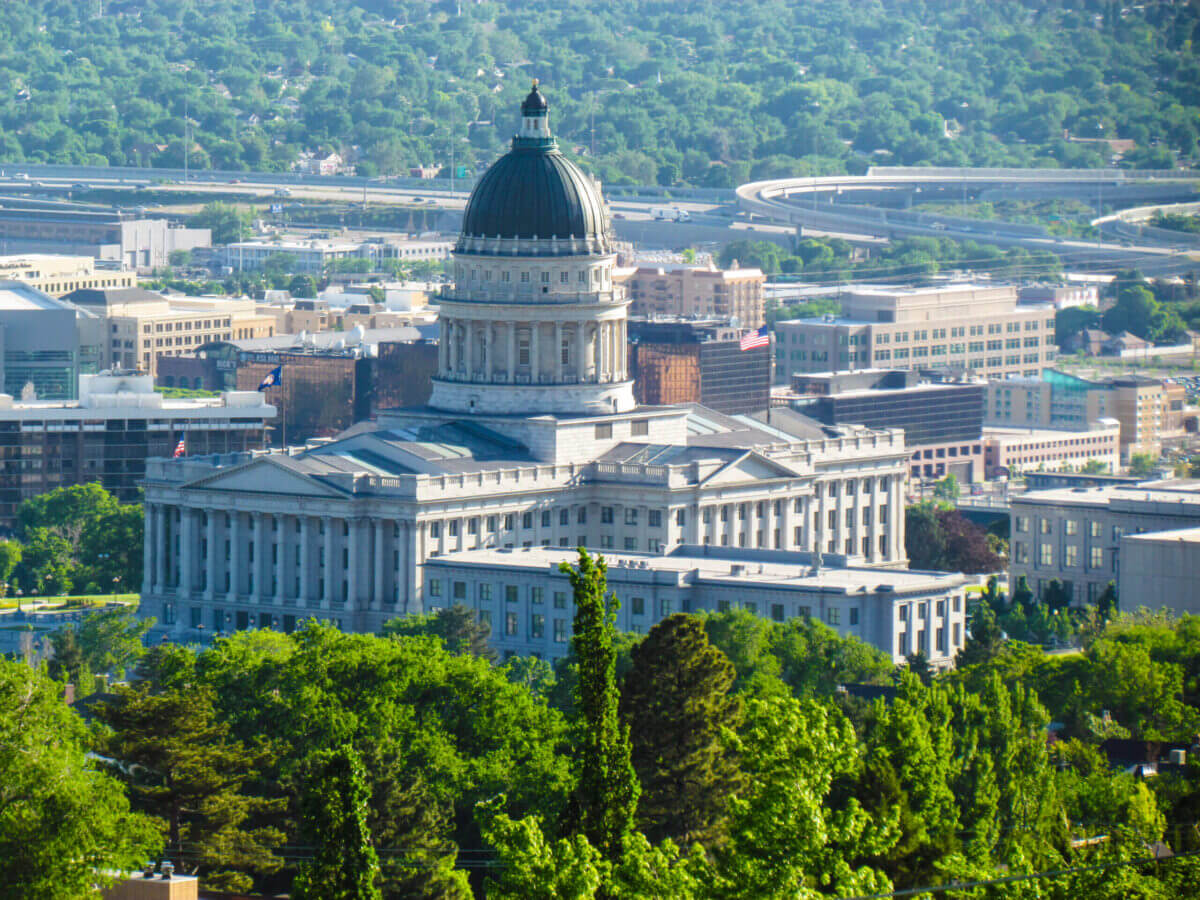 An image of the Utah State Capitol Building in Salt Lake City
